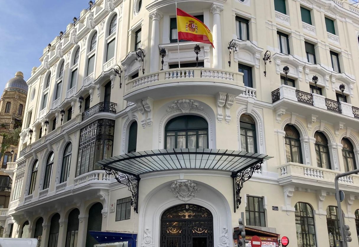 Restauración de fachadas en la Gran Vía de Madrid